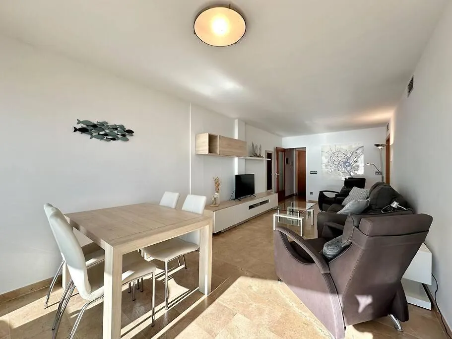 V015 - Marina Park Apartment Roses Spain